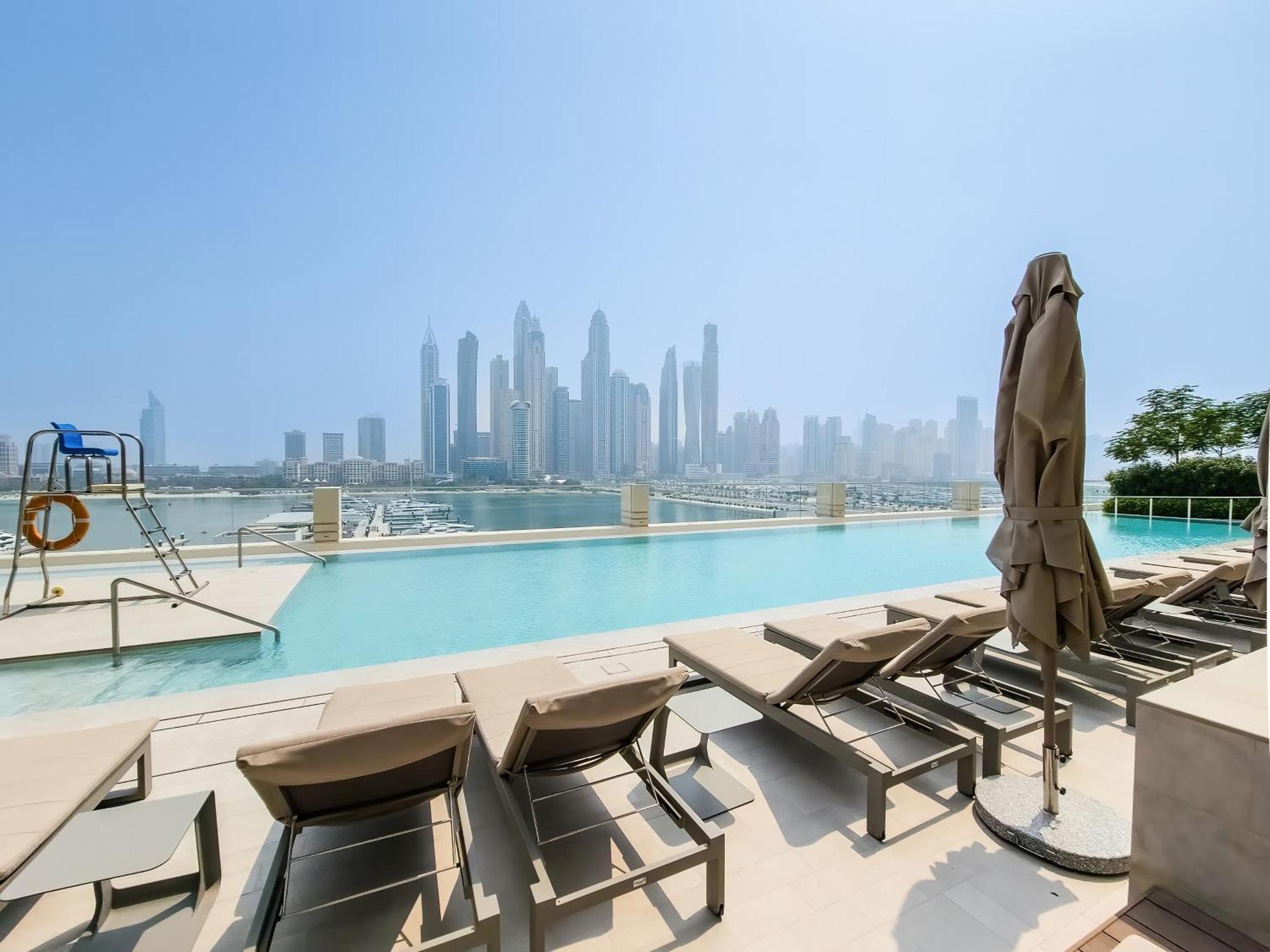 Marvelous Sea View With Access * Dubai