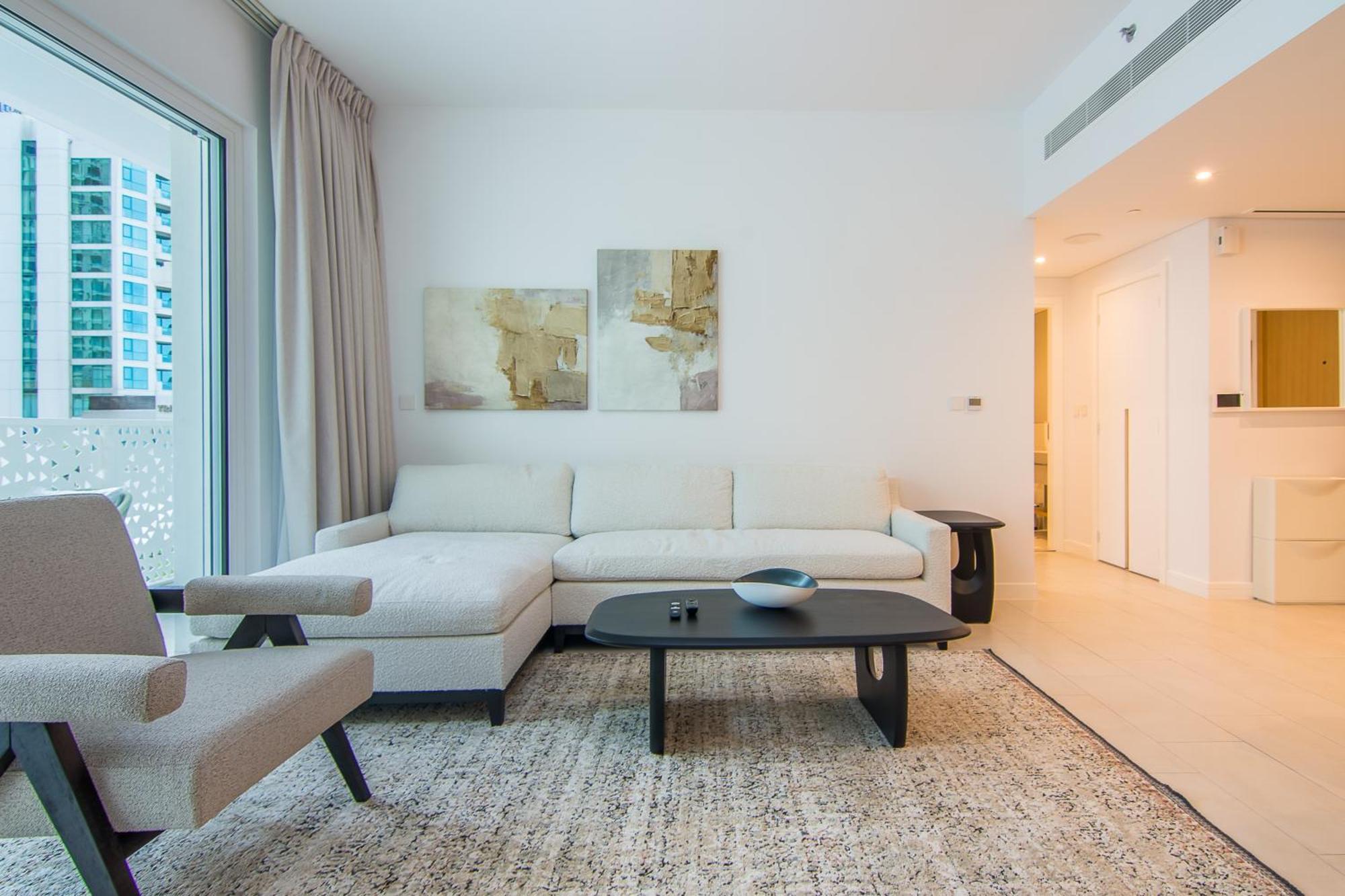 Apartment La Vie Jbr 1br With Access Dubai