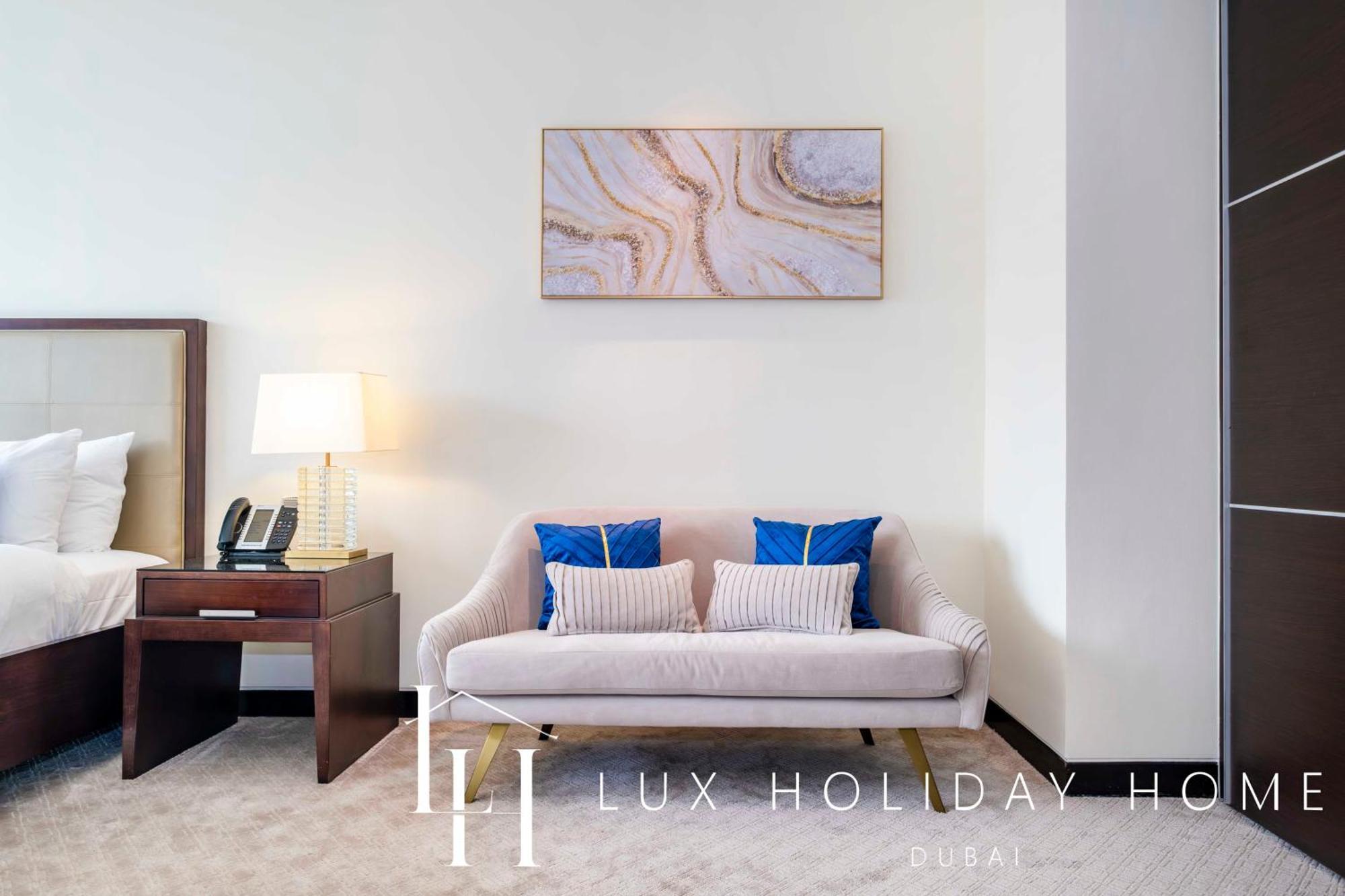 Lux The Jw Marina *