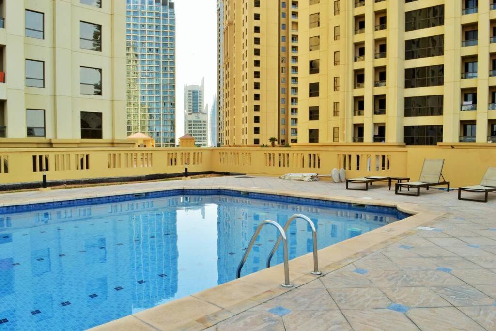 Vacation In Best Part Of * Dubai