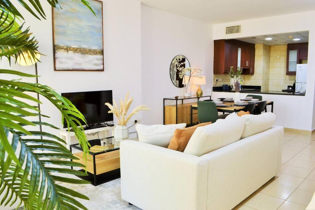 Apartment Vacation In Best Part Of Dubai