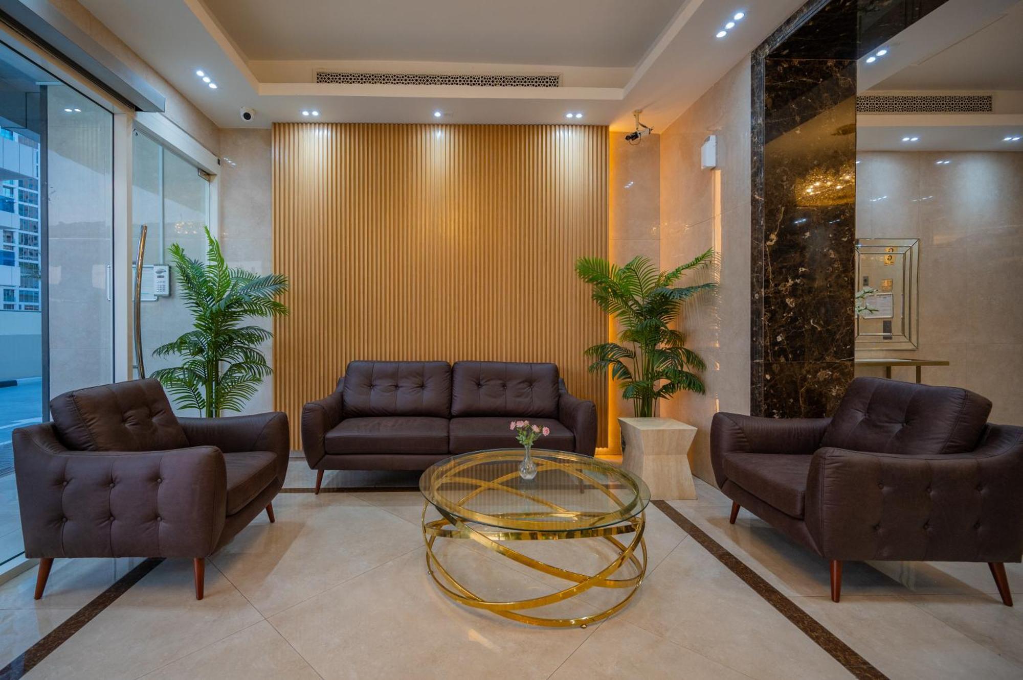 Apartment 1 Bedroom With Marina View - Close To Metro