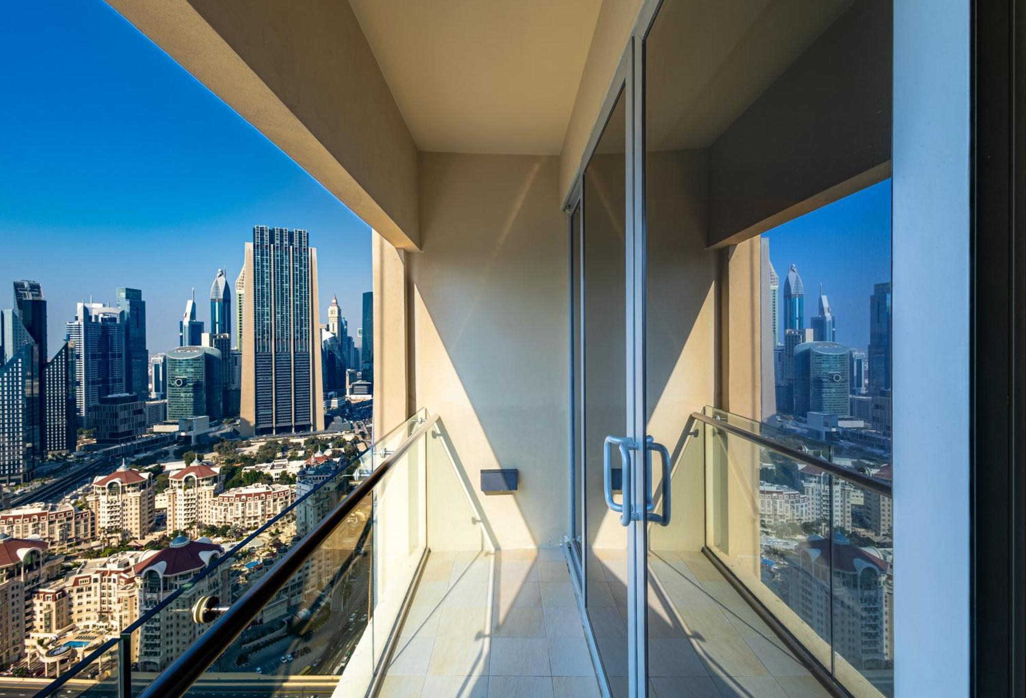Superhost Emaar Residences Fashion Avenue - Address Mall *