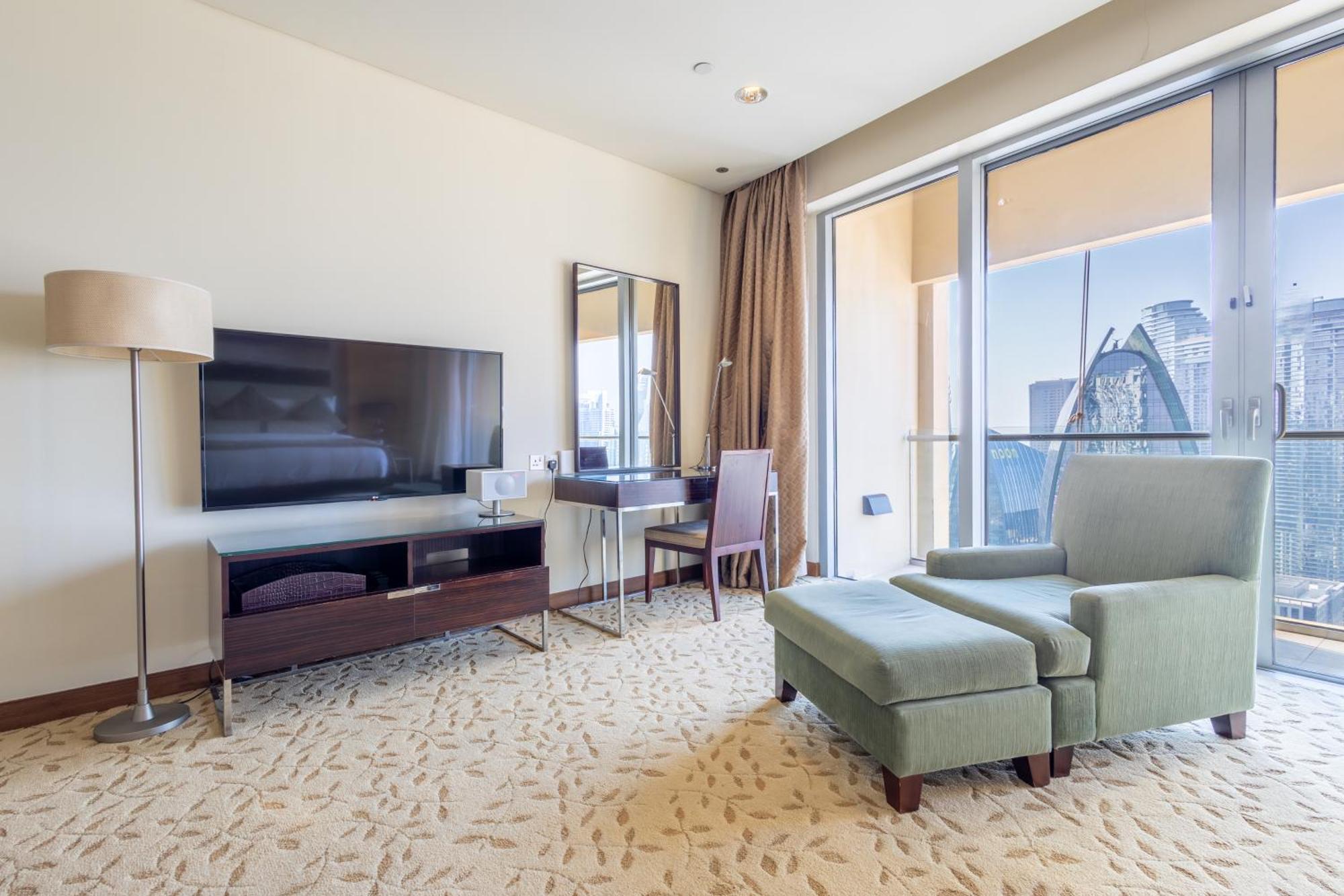Superhost Emaar Residences Fashion Avenue - Address Mall *
