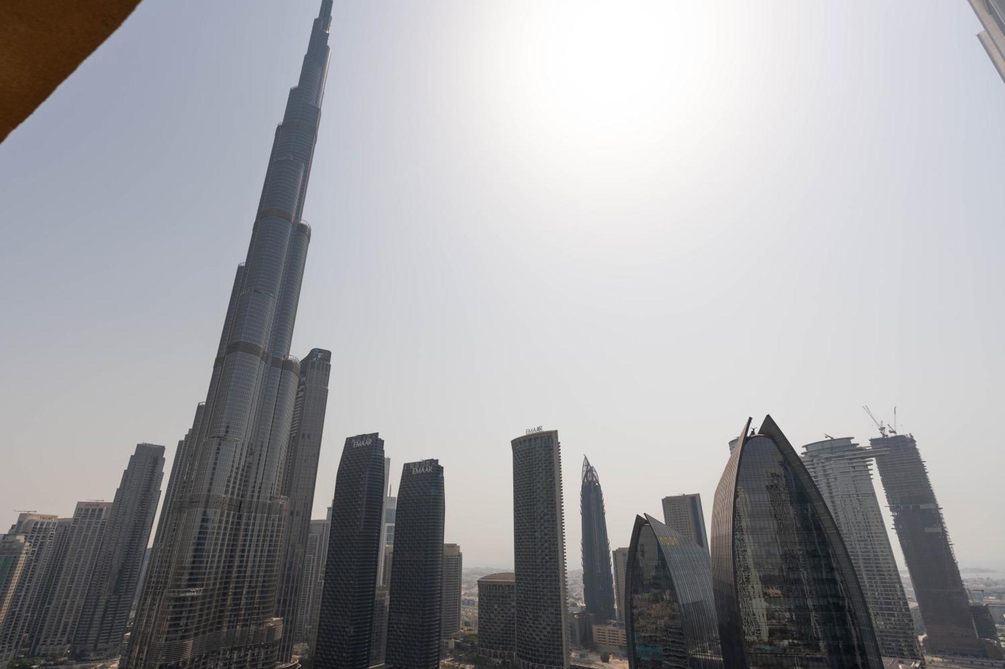 Superhost Emaar Residences Fashion Avenue - Address Mall