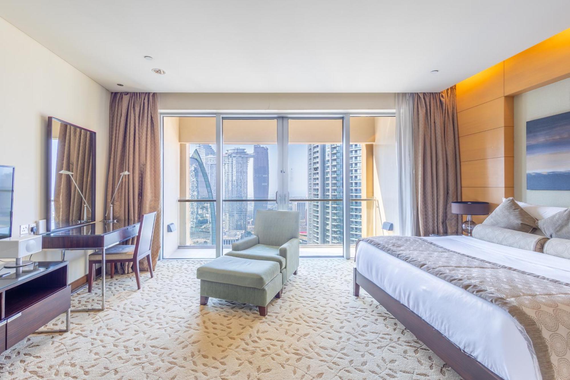 Superhost Emaar Residences Fashion Avenue - Address Mall Apartment