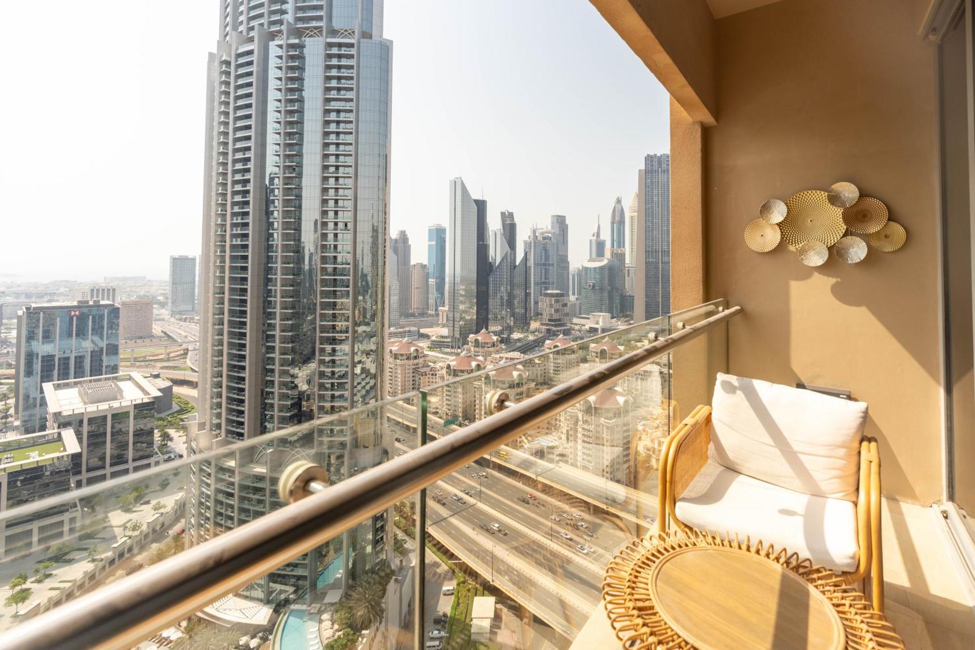 Superhost Emaar Residences Fashion Avenue - Address Mall Apartment Dubai
