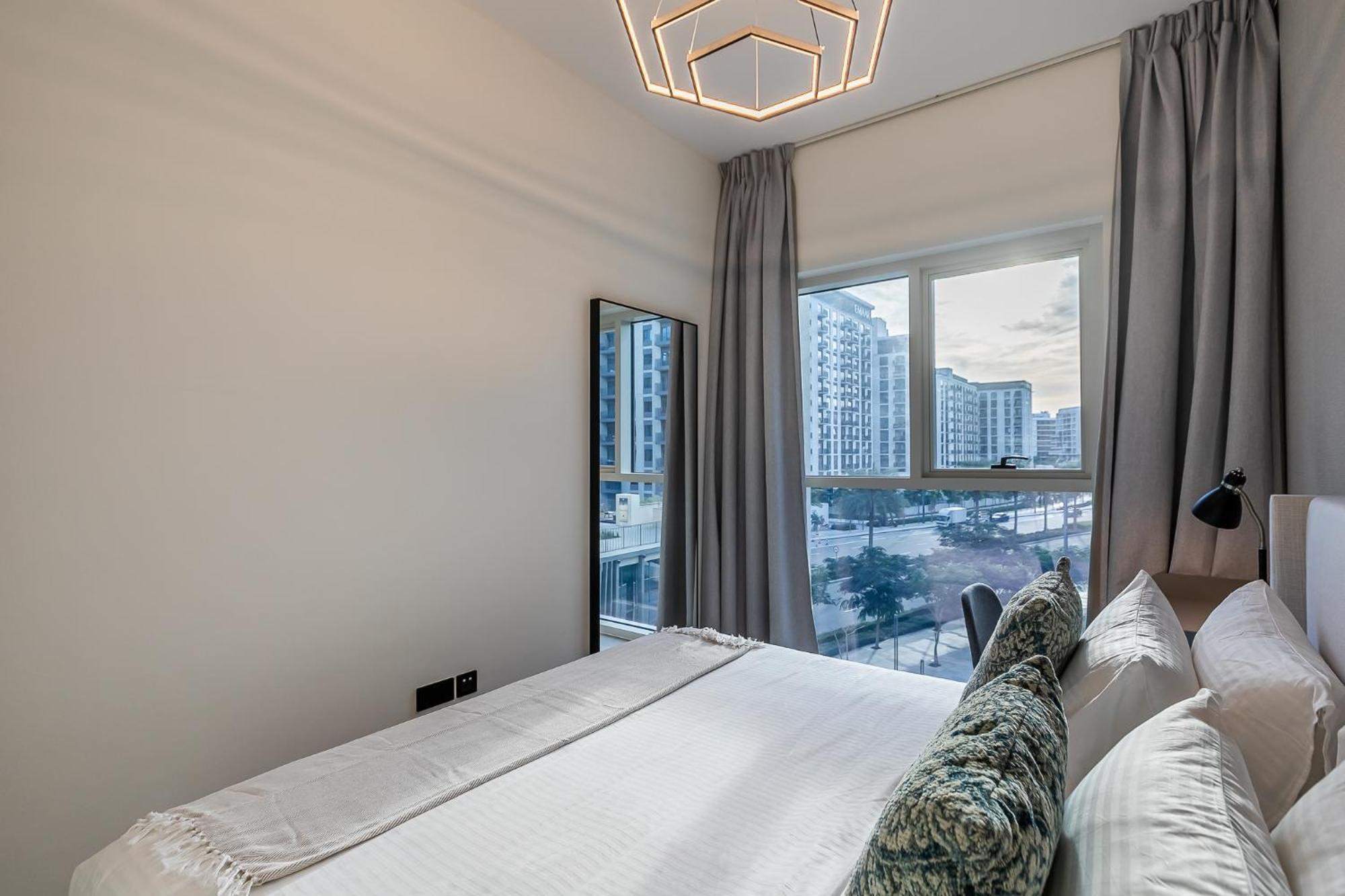 Upgraded Interior I Hills I View I Socio Tower