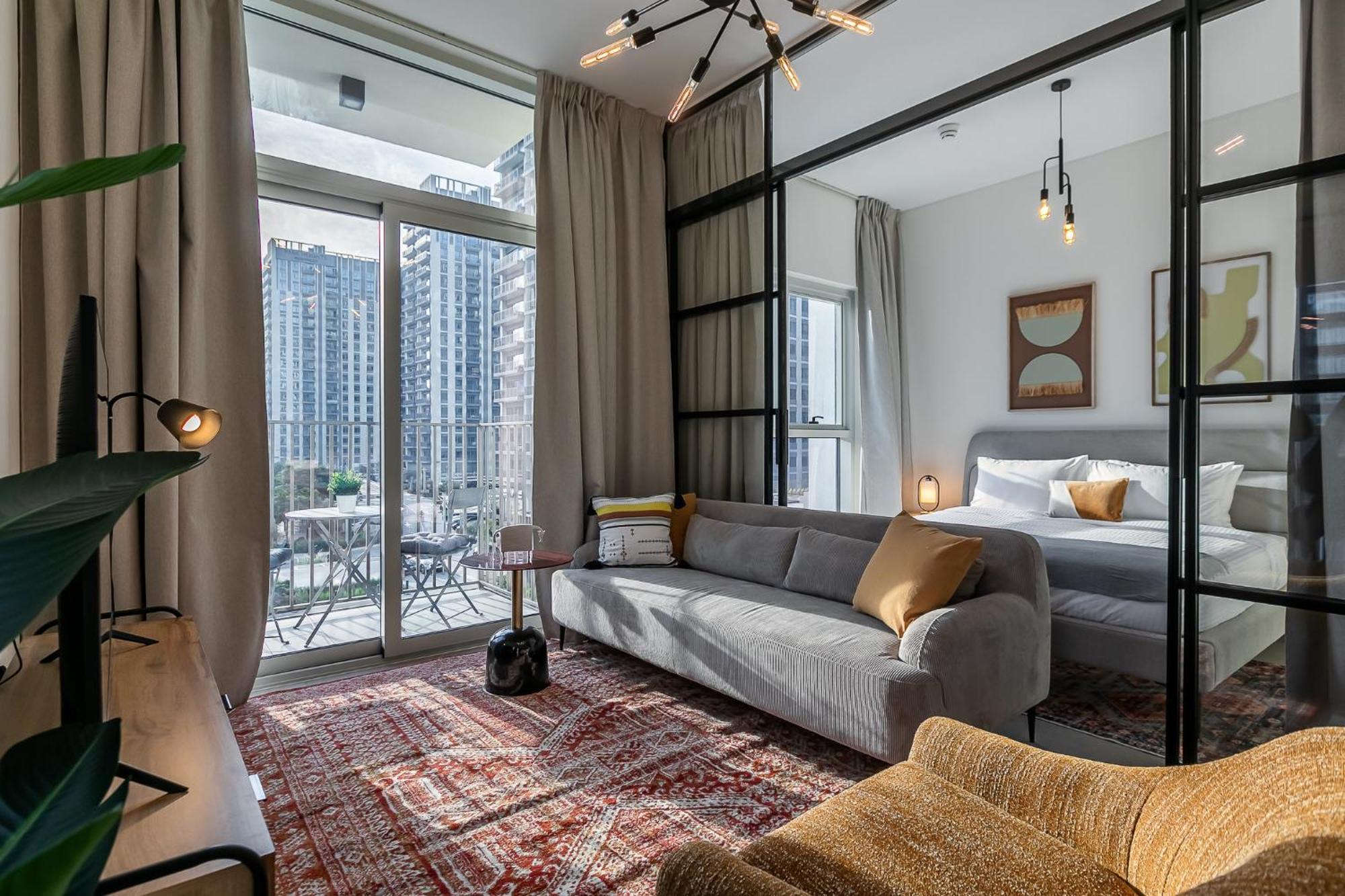 Apartment Upgraded Interior I Hills I View I Socio Tower *