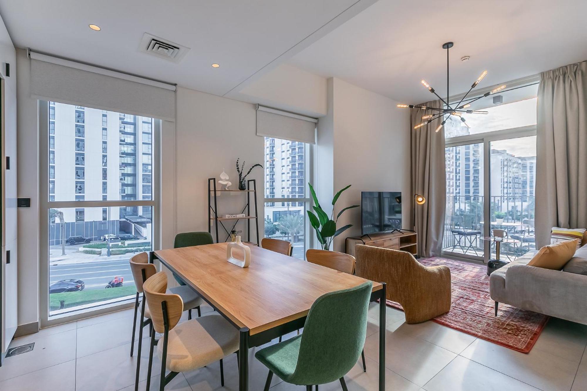 Apartment Upgraded Interior I Hills I View I Socio Tower