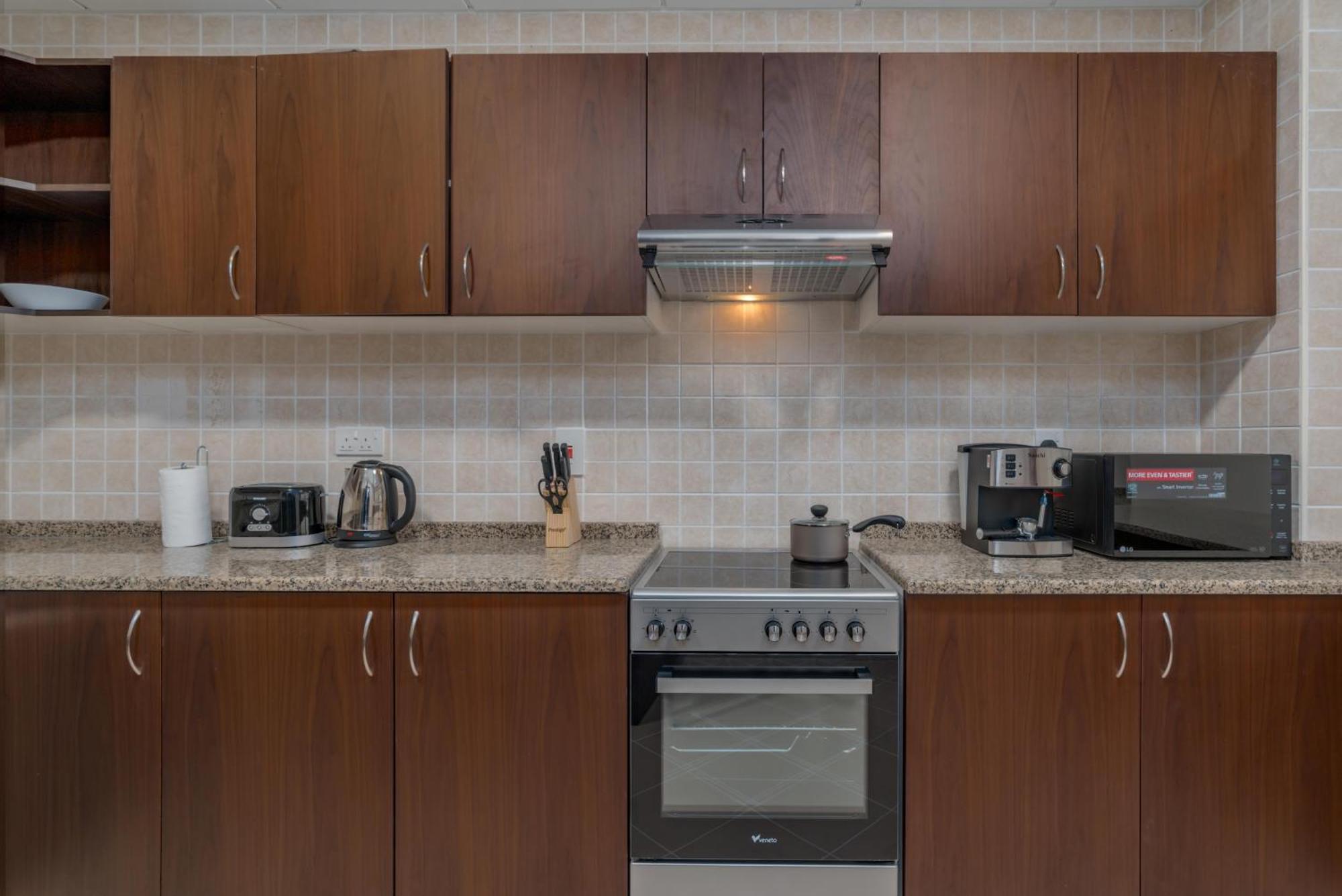Apartment Amazing Beachfront Apartments Near Atlantis Waterpark By Simply Comfort Sarai Palm Jumeirah