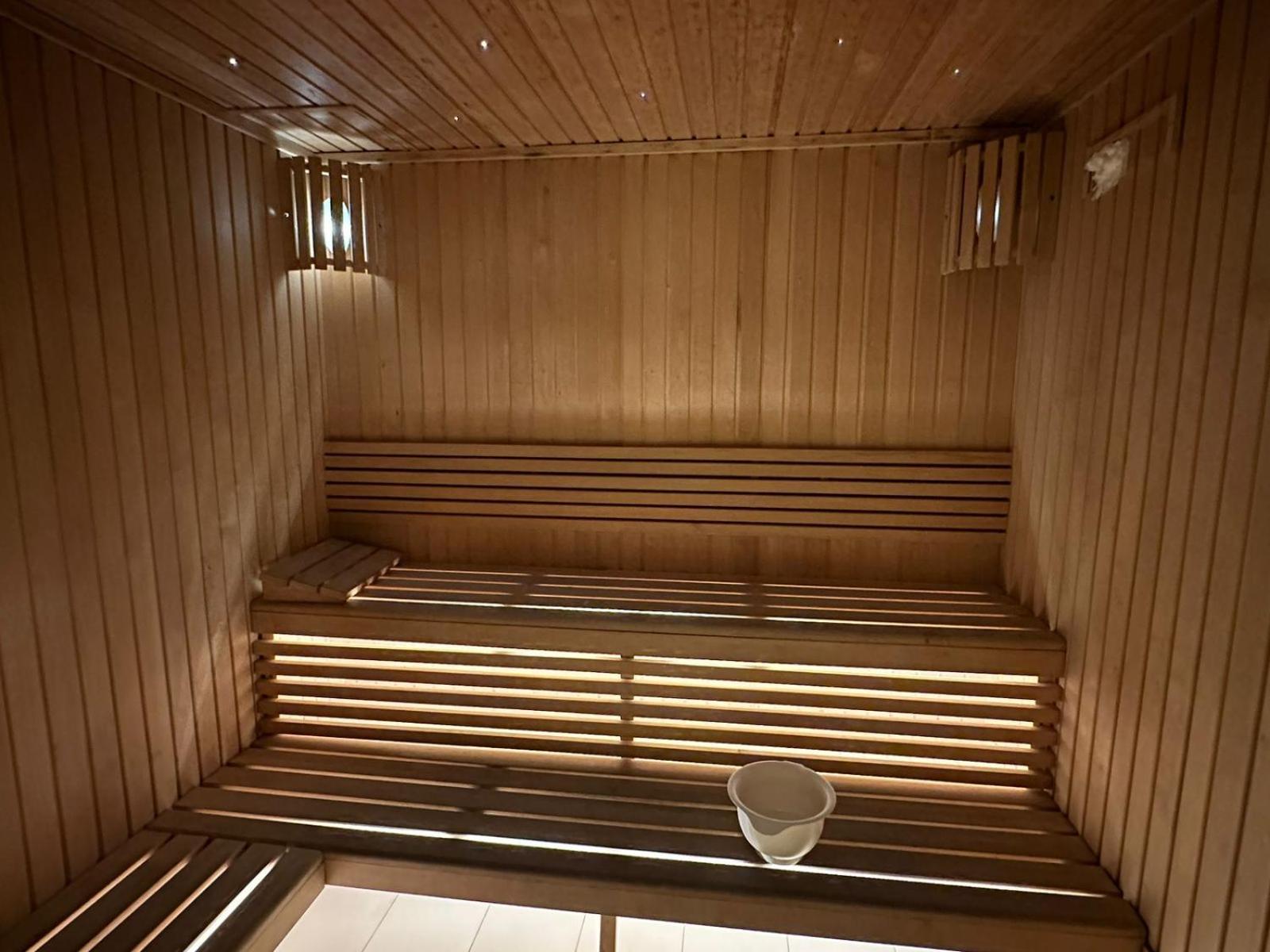 Ashri Hh, Luxurious Apt In Creek *