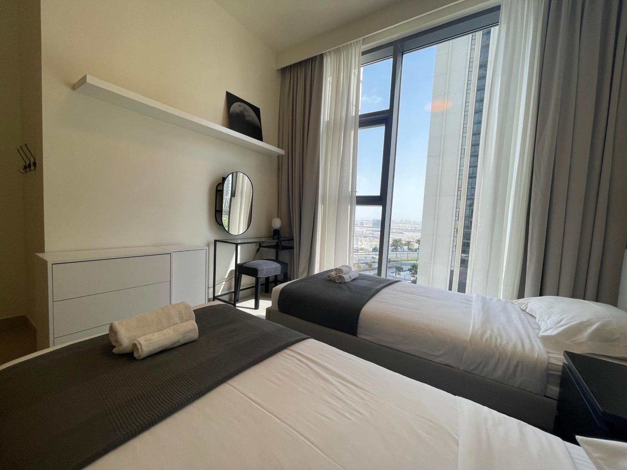 Ashri Hh, Luxurious Apt In Creek