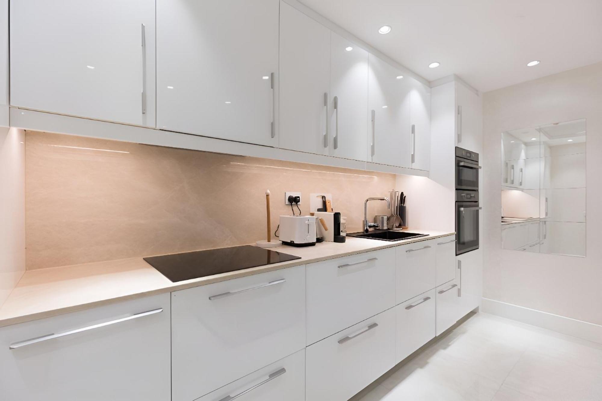 Apartment Luxurious 2-bd Gem In Jbr Elegant & Compact Bliss