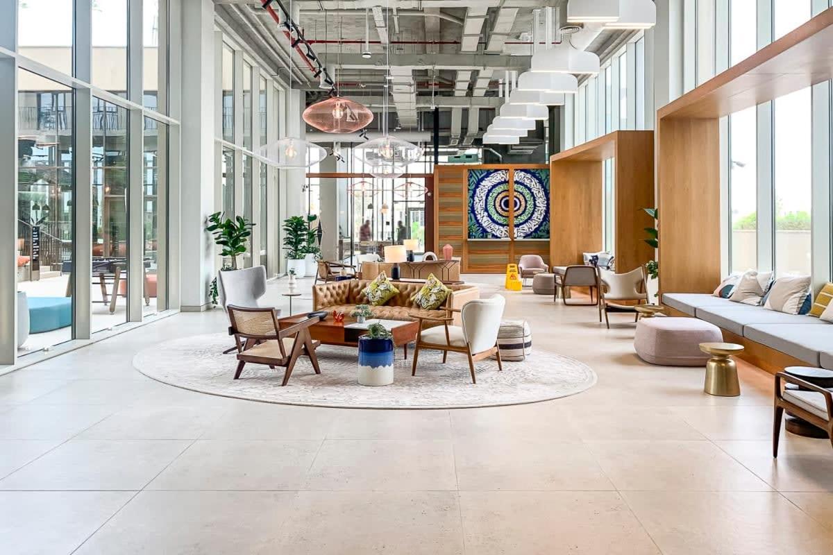 Frank Porter - Collective Tower 1 Apartment