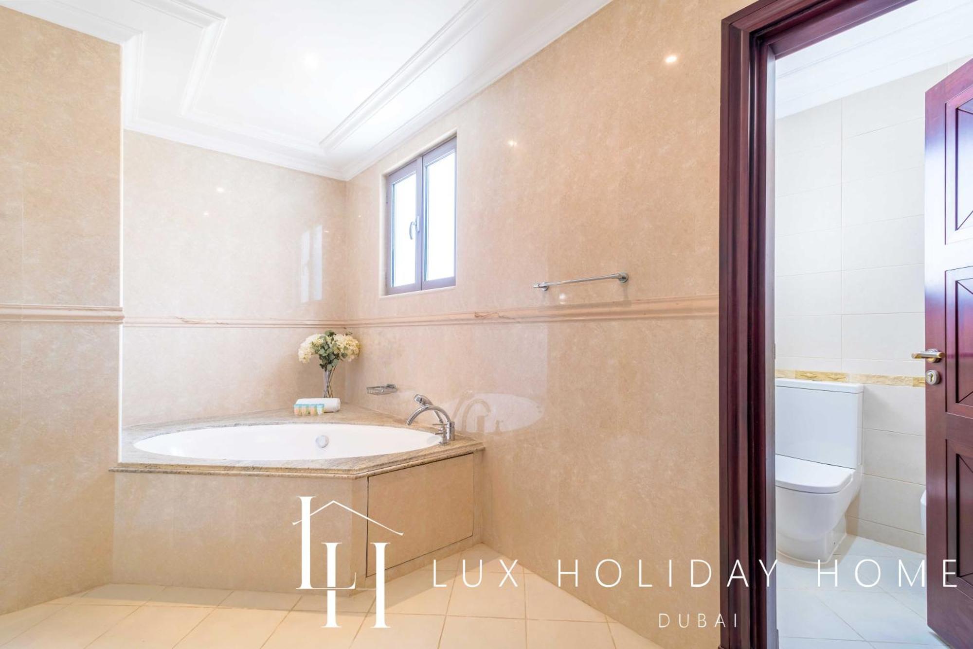 Villa Lux The Ultimate Island Palm Dubai