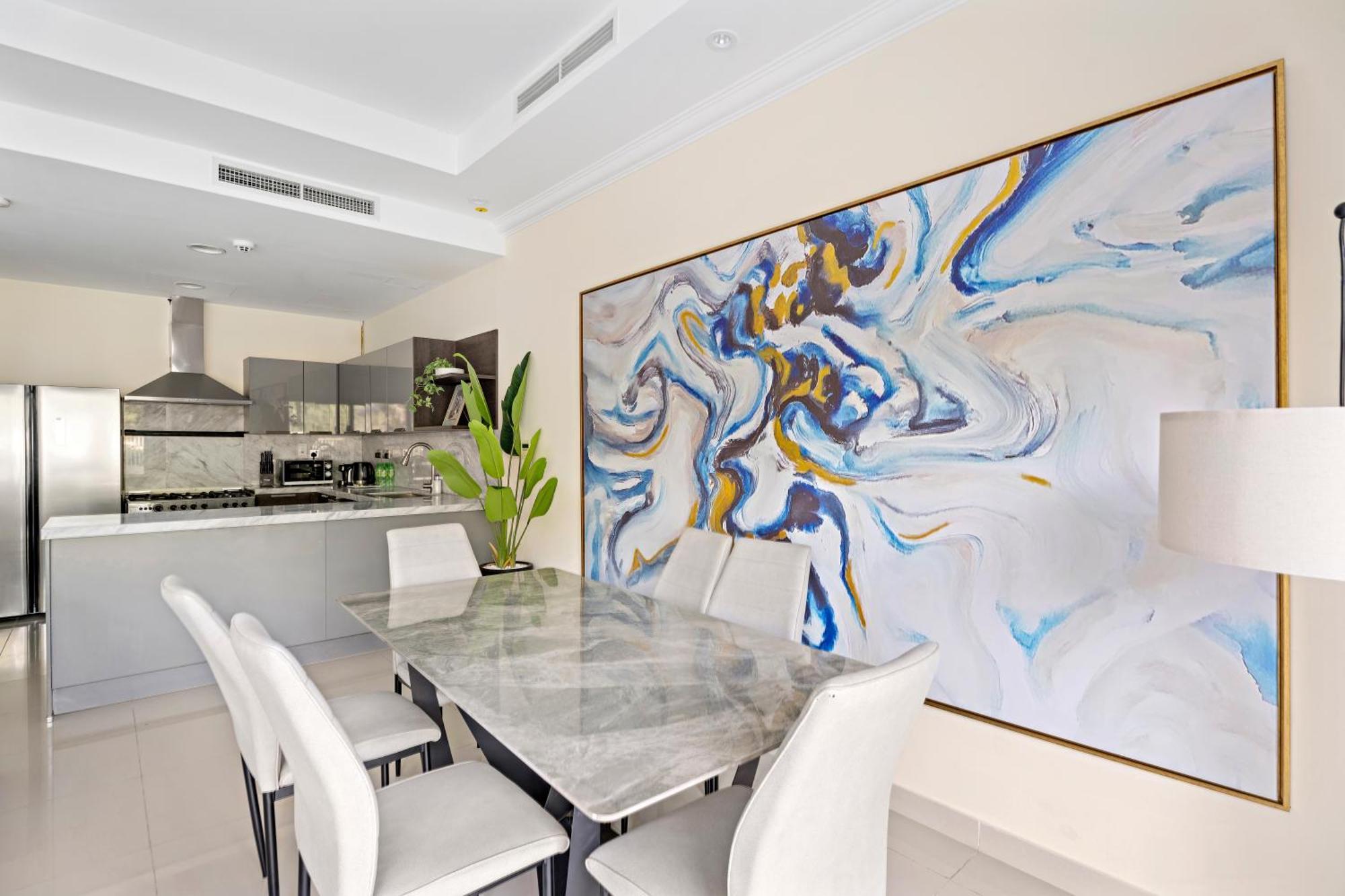 Villa Aliving Luxury3br District 15 Jvc- V3