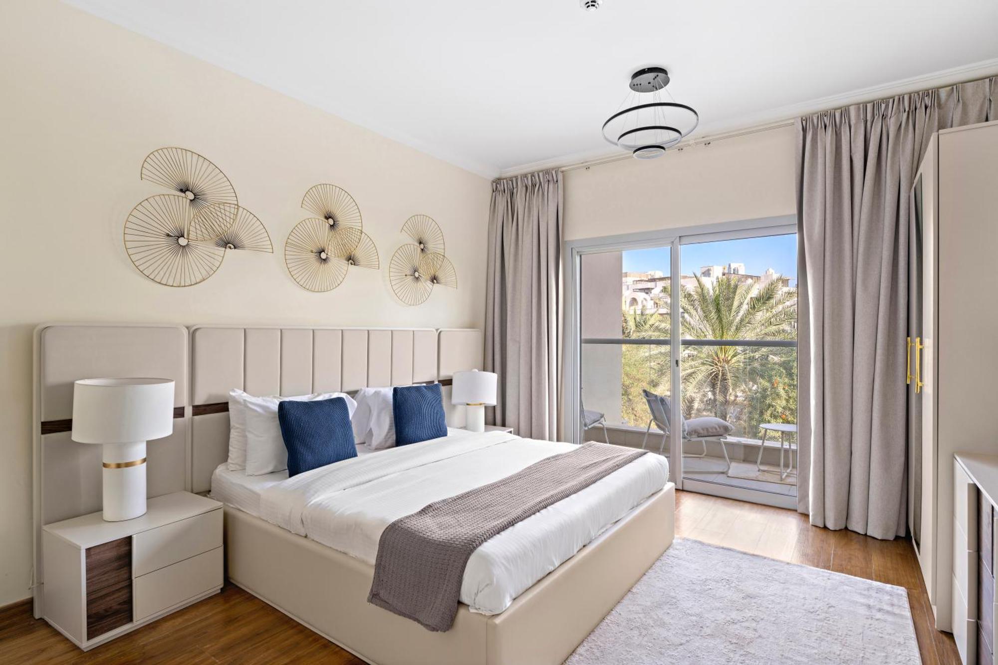 Aliving Luxury3br District 15 Jvc- V3 Dubai
