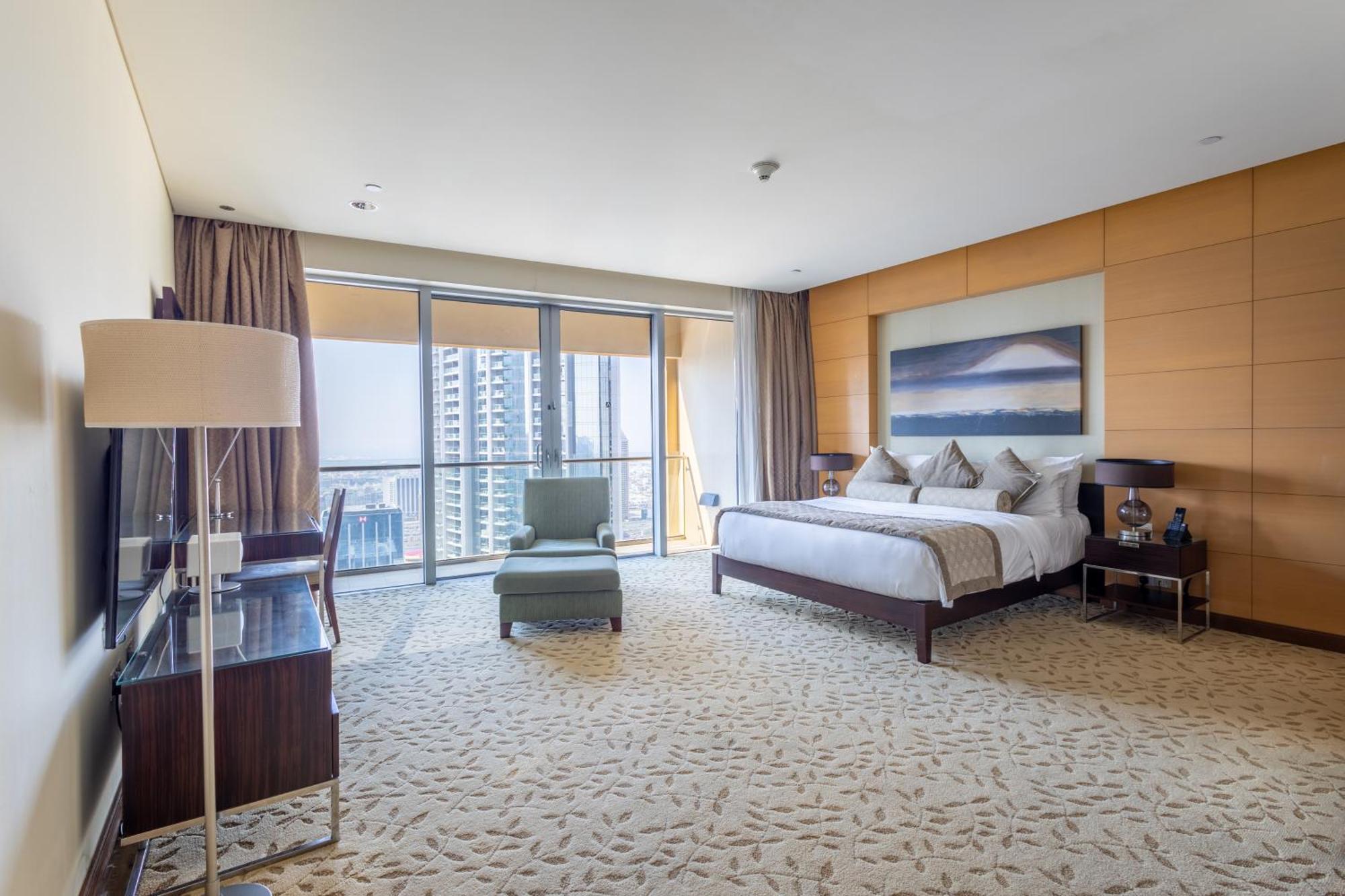 Superhost Emaar Residences Fashion Avenue - Address Mall Apartment