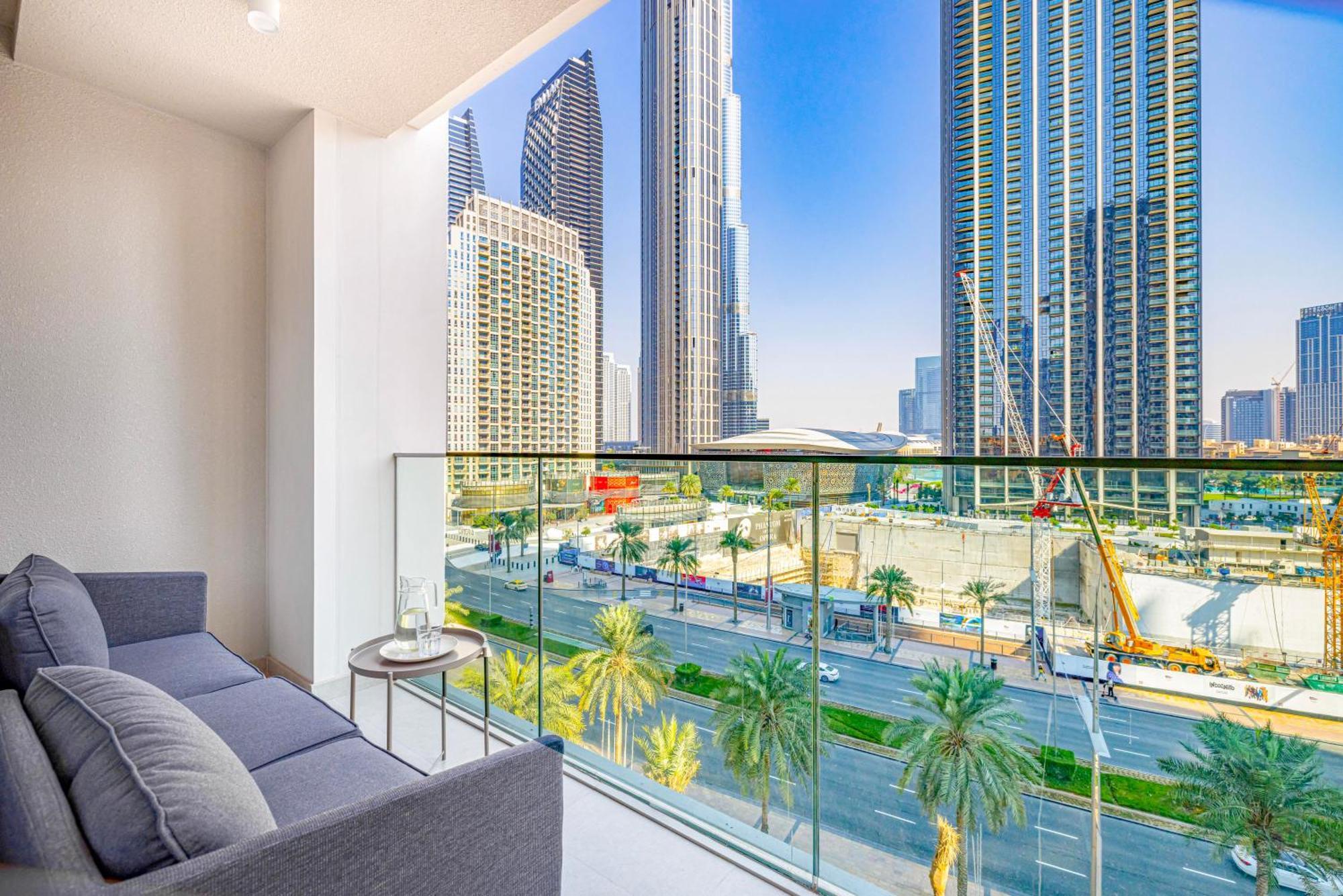 Daniels Luxury 3br With Opera Views Apartment Dubai