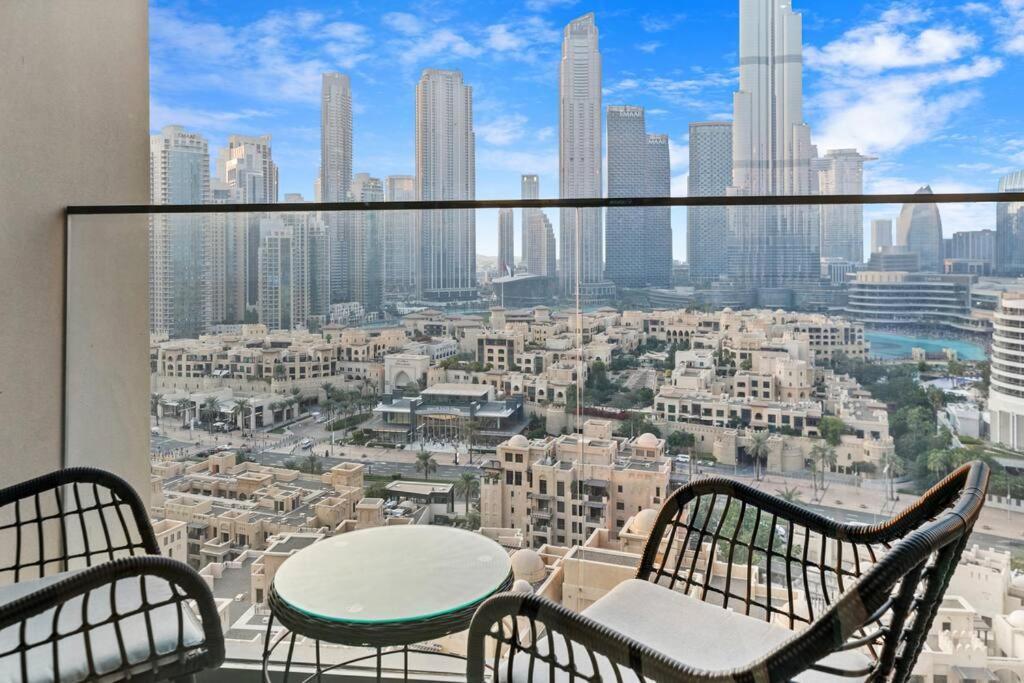 Keysplease Beautiful 2br Burj Khalifa View, Burj Royale Downtown Dubai