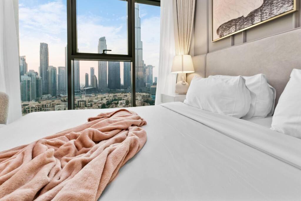 Keysplease Beautiful 2br Burj Khalifa View, Burj Royale Downtown Apartment Dubai