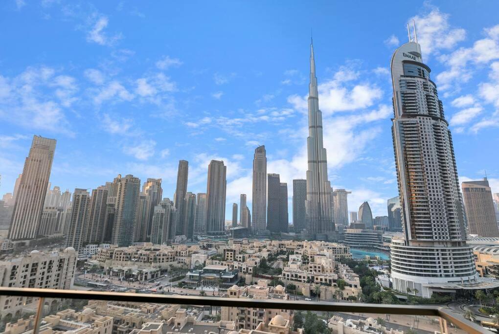 Keysplease Beautiful 2br Burj Khalifa View, Burj Royale Downtown Dubai