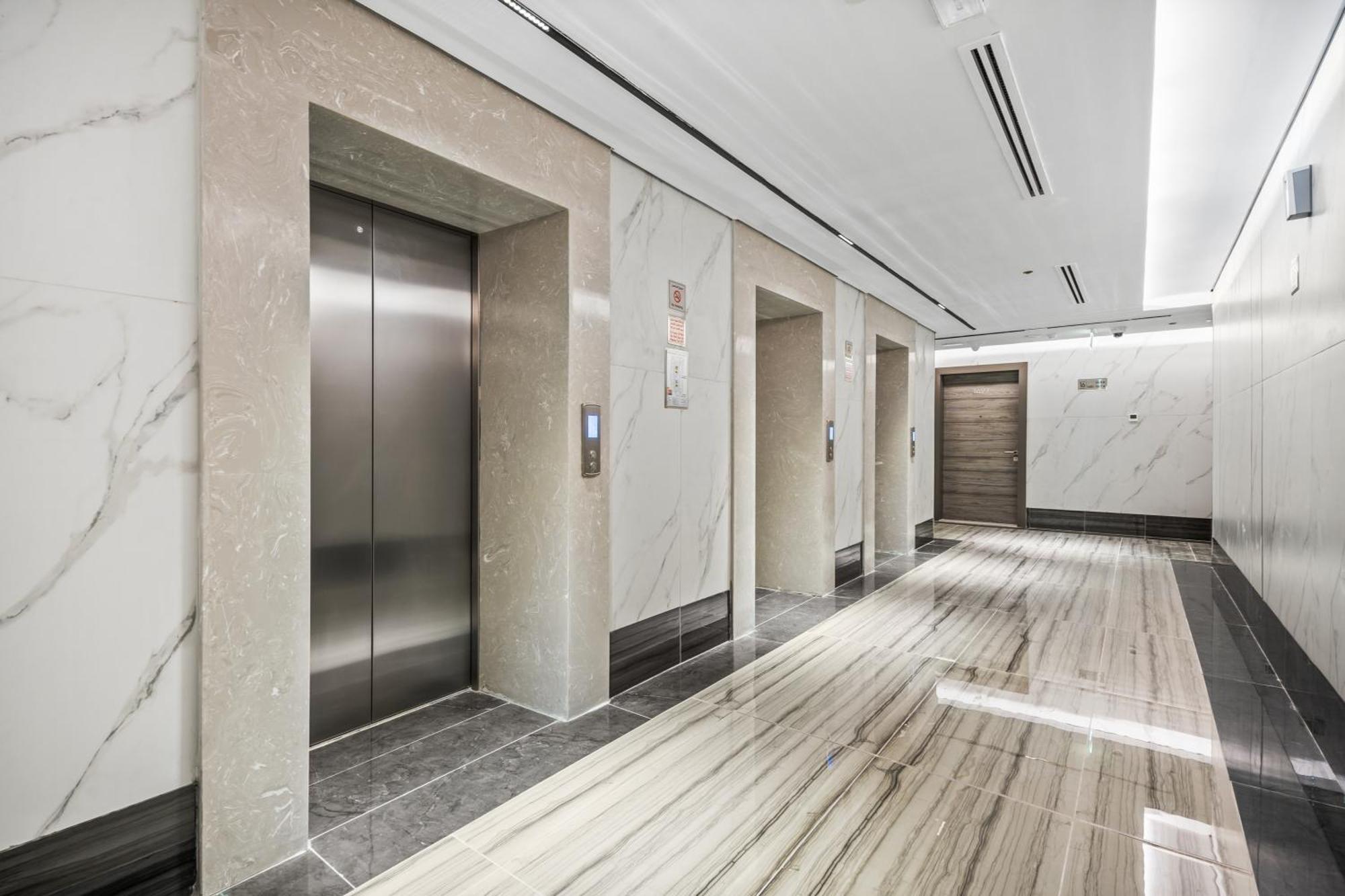 Cozy With Modern Amenities In Dubailand Apartment Dubai