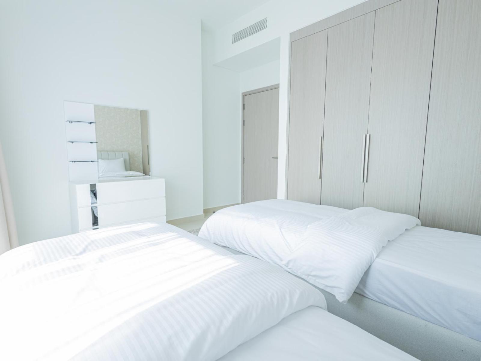 Apartment Mh- Act Tower - Downtown 2bhk-ref 4104 *