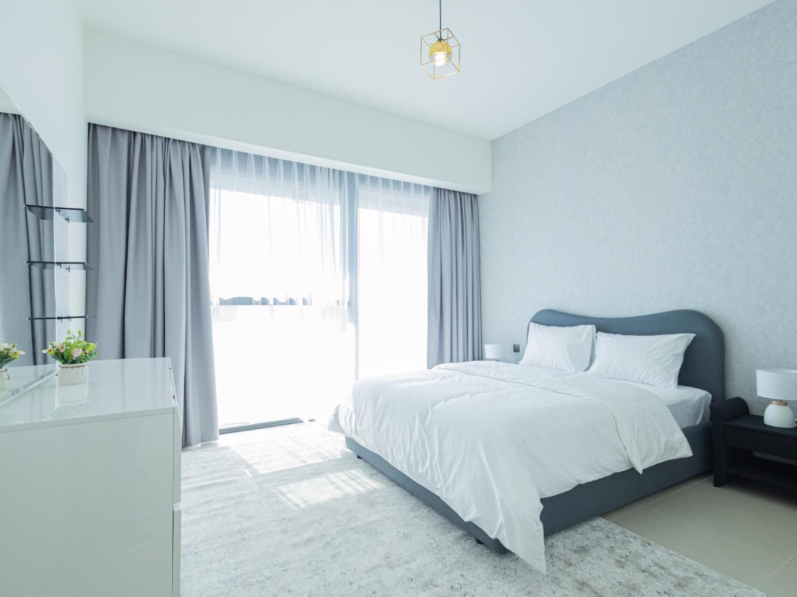 Mh- Act Tower - Downtown 2bhk-ref 4104 * Dubai