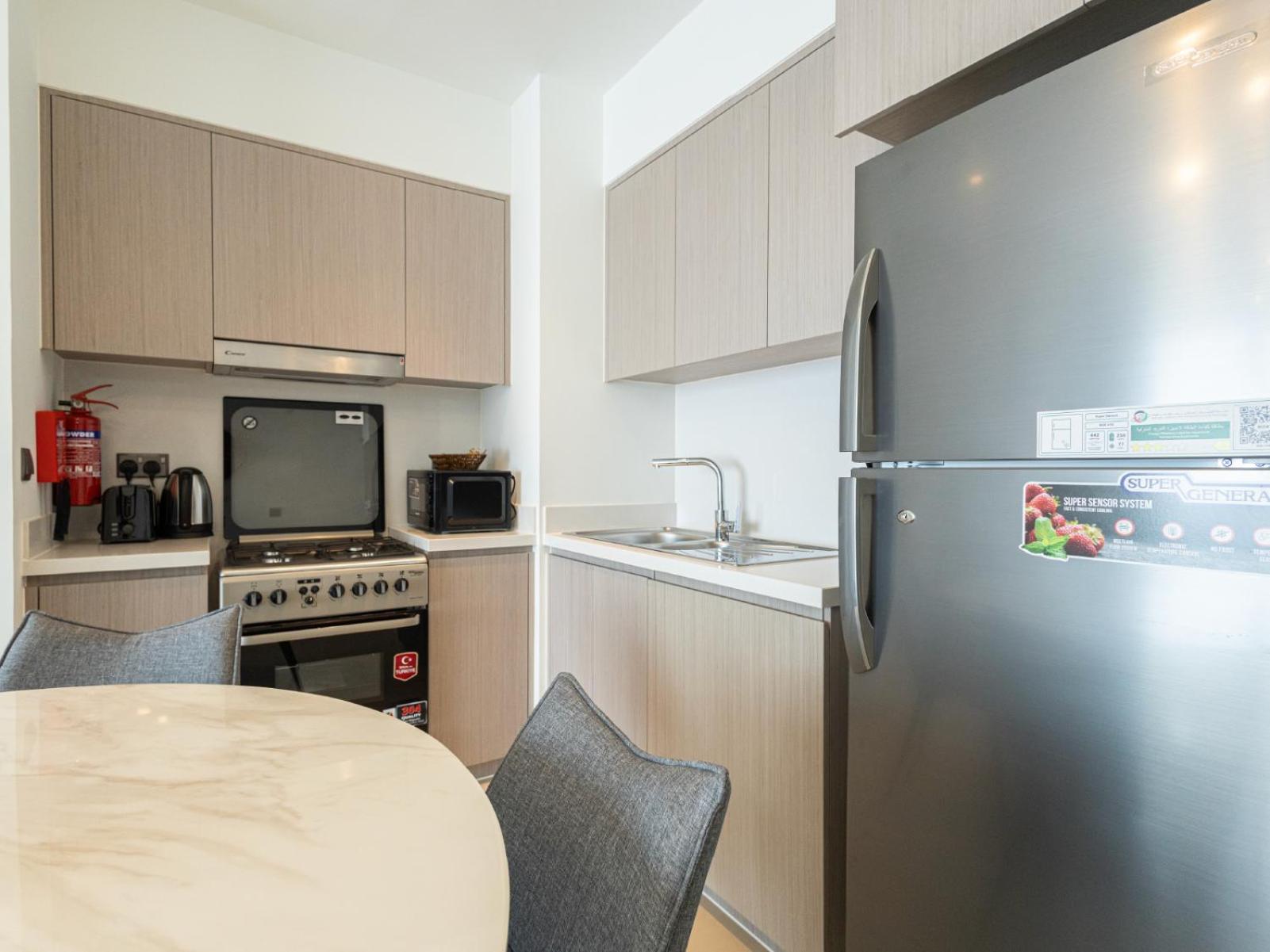 Mh- Act Tower - Downtown 2bhk-ref 4104 Dubai