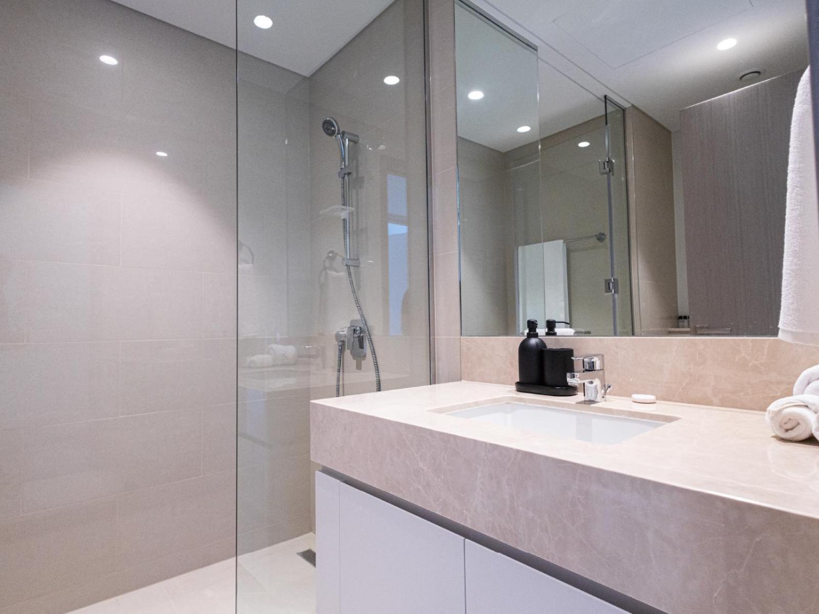 Apartment Mh- Act Tower - Downtown 2bhk-ref 4104