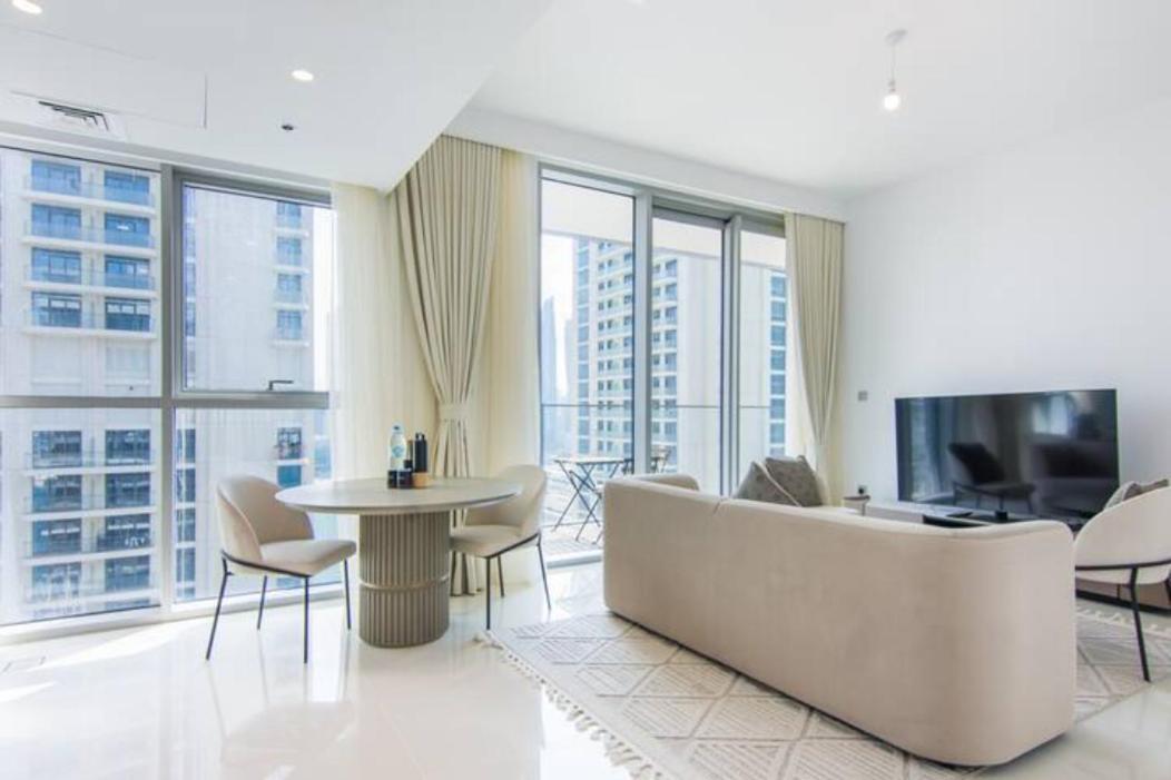 1br Beachfront Cozy Apartment Dubai