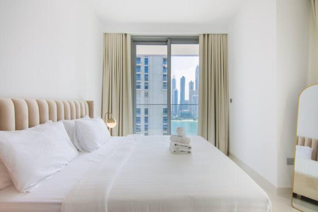 1br Beachfront Cozy Apartment Dubai