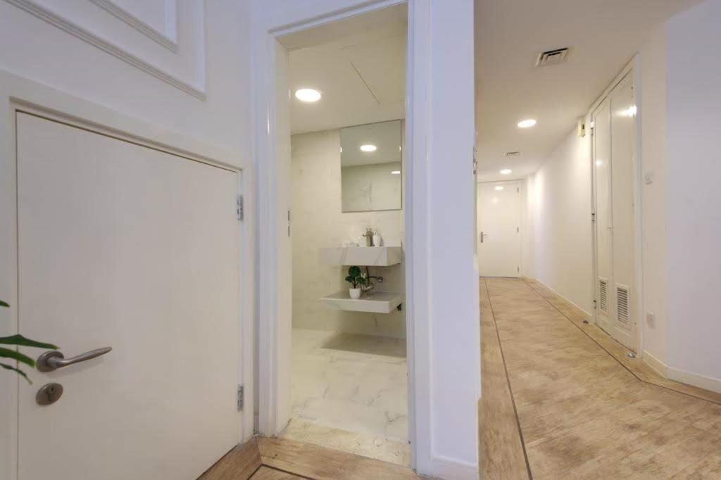 Villa Stunning 4 Bedroom At The Lakes *