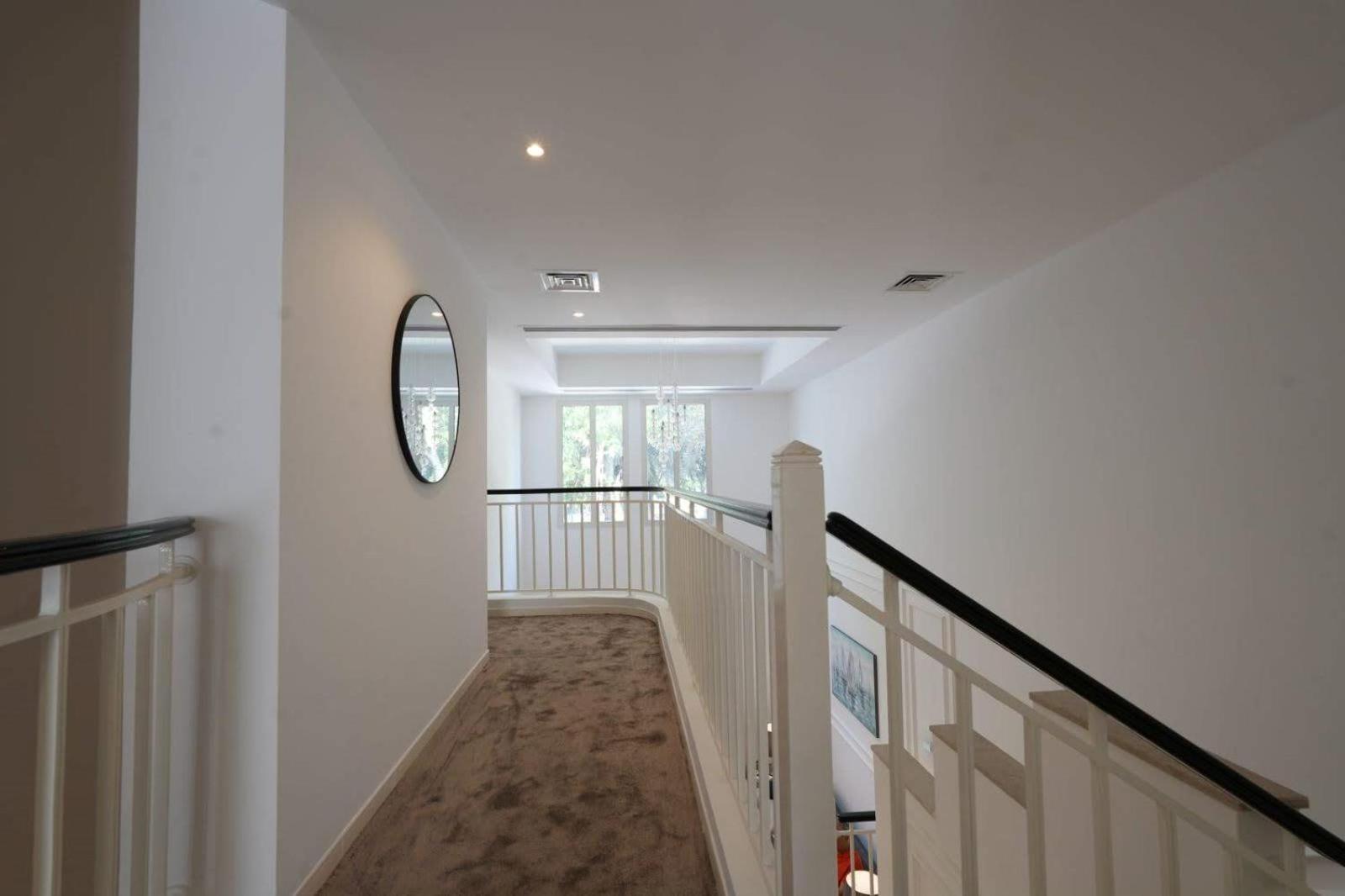 Stunning 4 Bedroom At The Lakes Villa