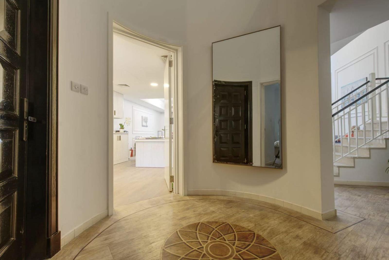 Stunning 4 Bedroom At The Lakes Villa