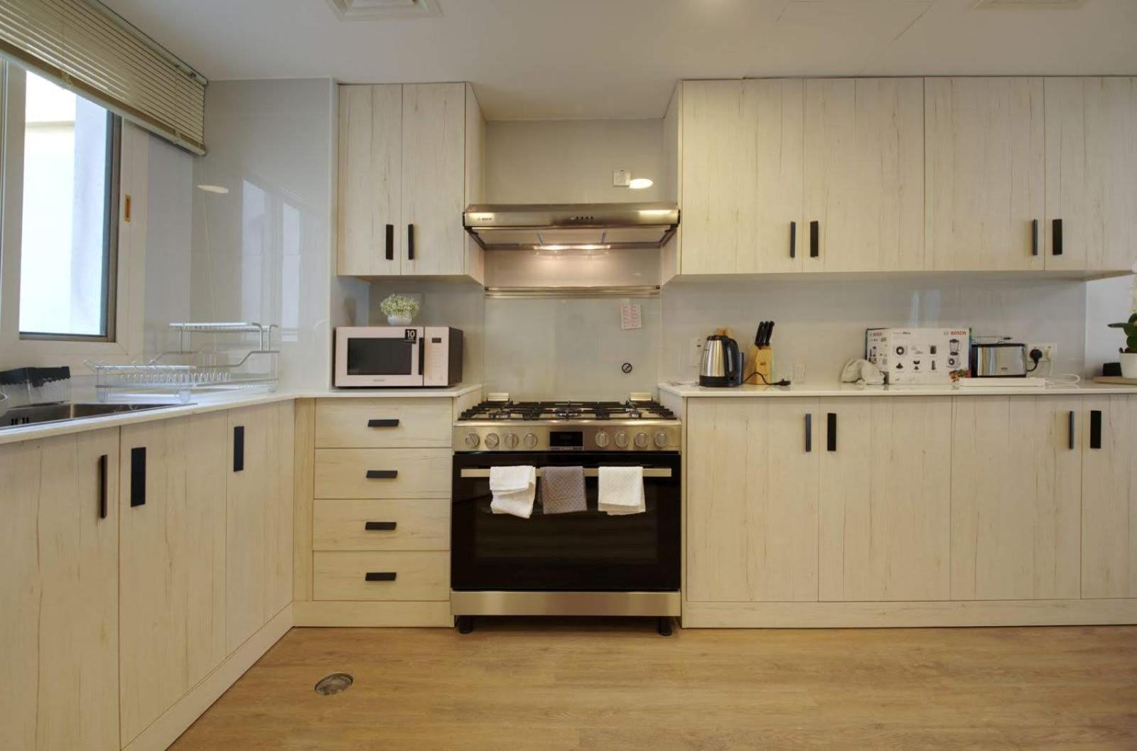Stunning 4 Bedroom At The Lakes