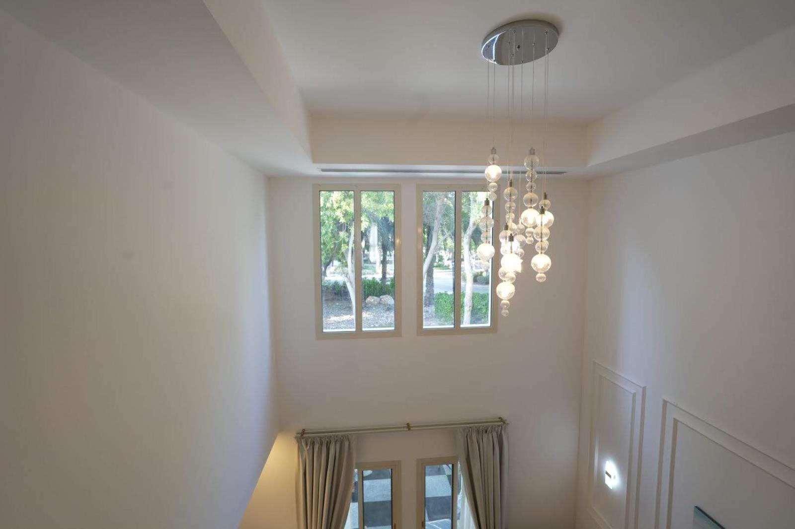 Stunning 4 Bedroom At The Lakes
