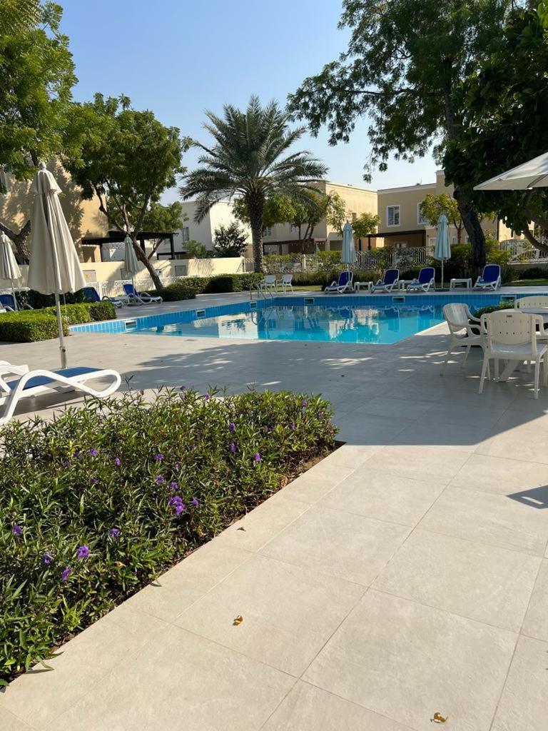 Stunning 4 Bedroom At The Lakes *
