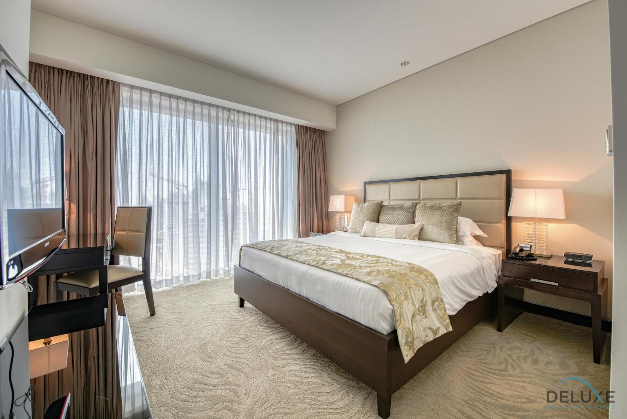 Posh 1br At The Address Residences Marina By Deluxe Homes