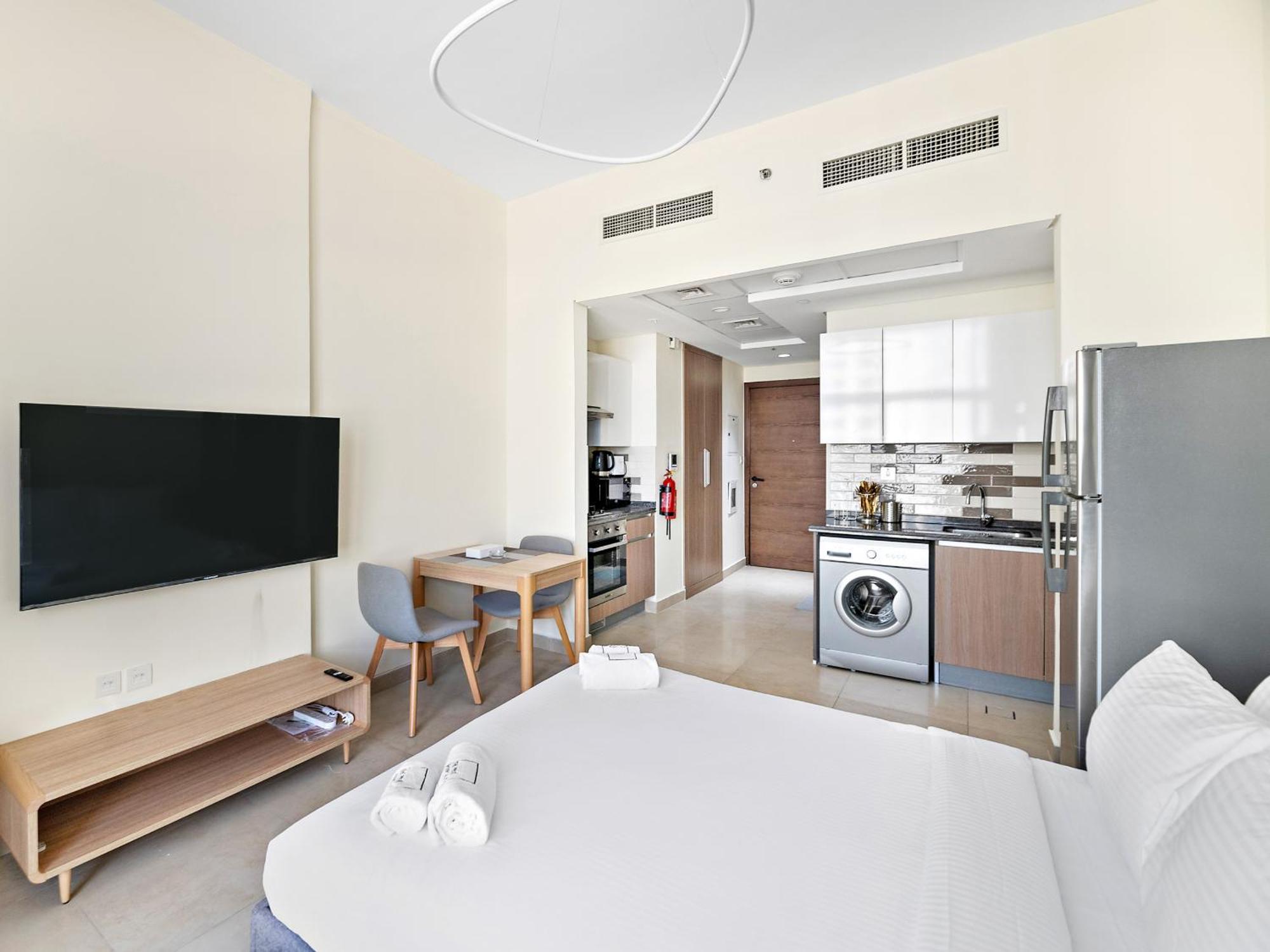 Apartment Brand New Azizi Star - Al Furjan Dubai