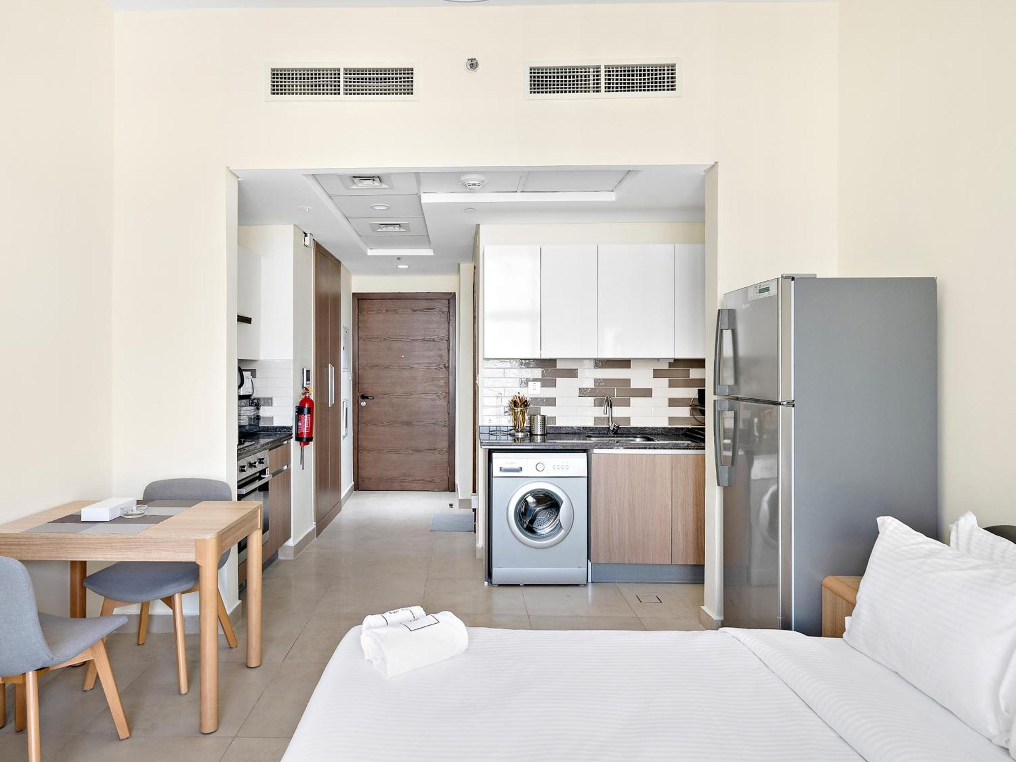 Brand New Azizi Star - Al Furjan Apartment *