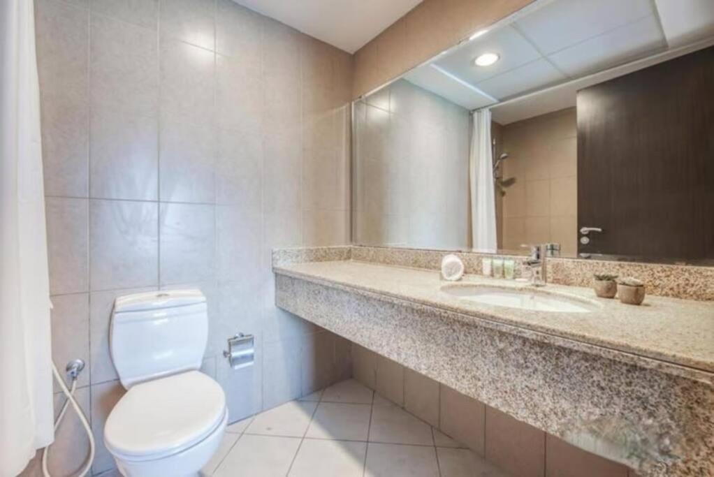 Apartment Amazing 2bedroom In Red Sport