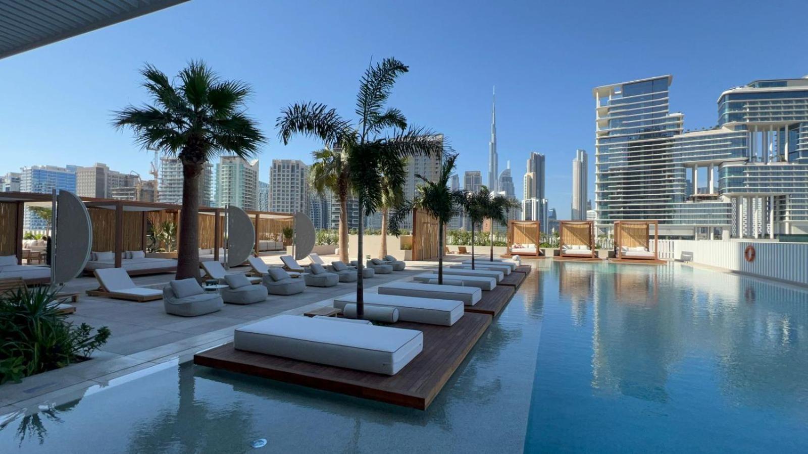 Upside Living Downtown Business & Leisure *