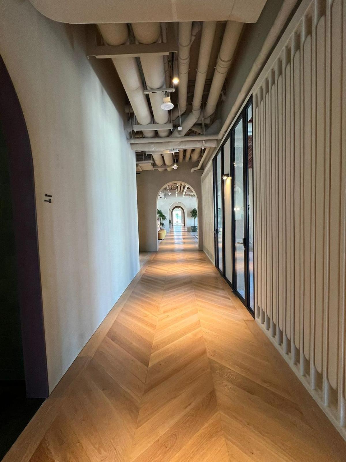 Upside Living Downtown Business & Leisure Apartment