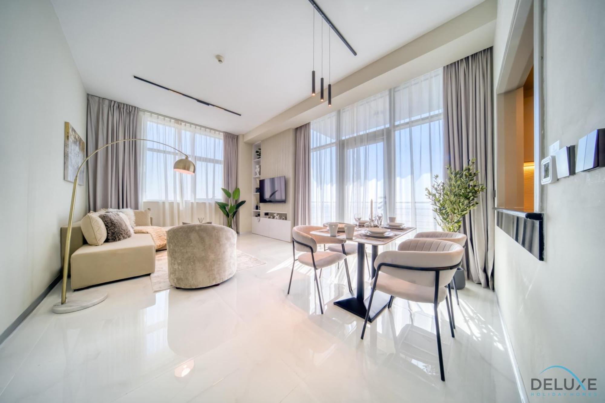 Placid 1br At Hamilton Residency Business Bay By Deluxe Homes *
