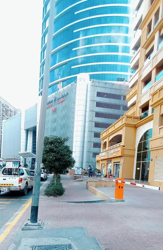 Decent Partition In Barsha Heights Near Metro