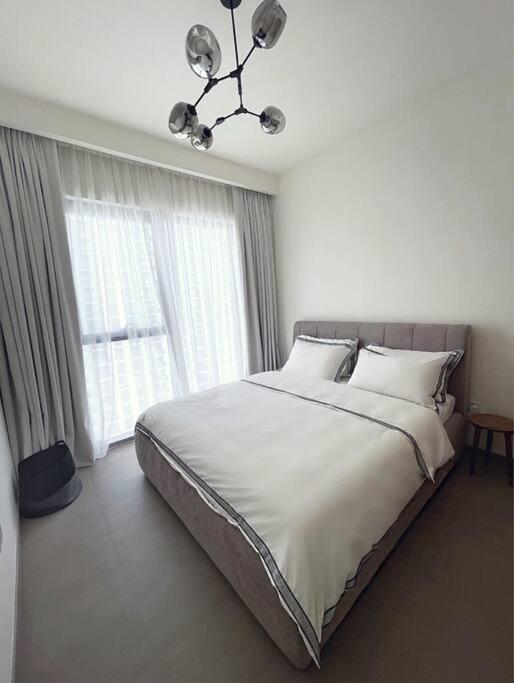 3 Bedrooms + Maids Room, Full Park View