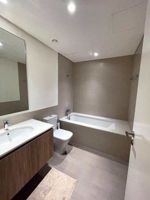 3 Bedrooms + Maids Room, Full Park View